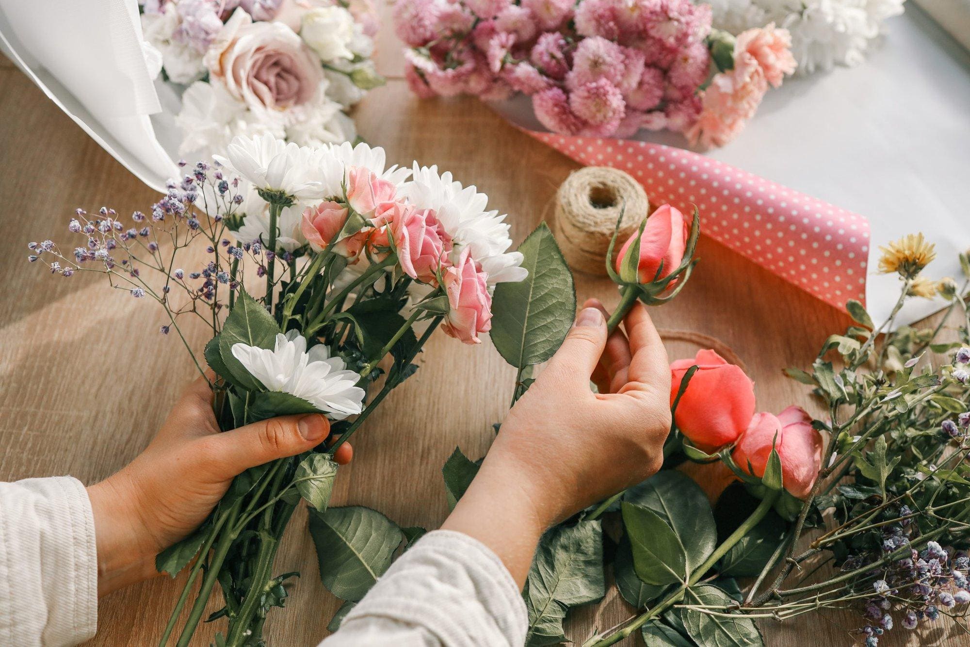 Unlock Your Floral Passion – Learn Innovative Arranging Techniques at MirthBloomumus